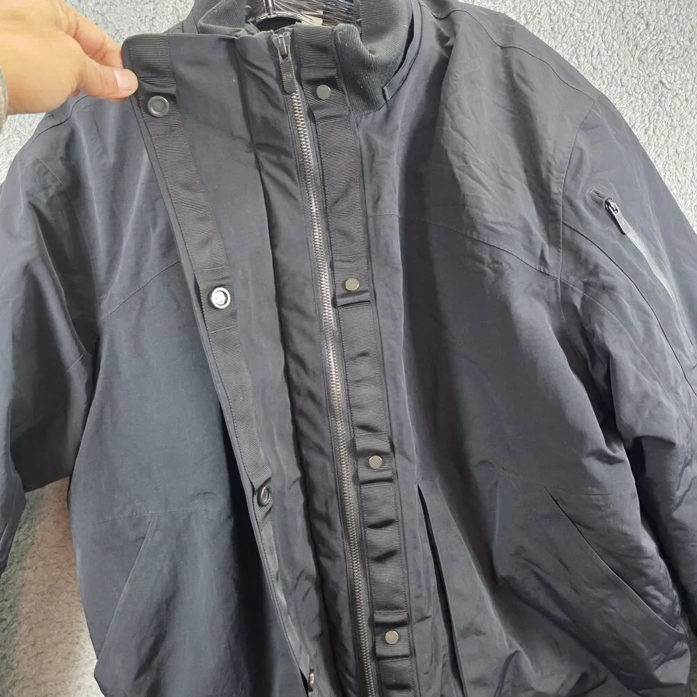 Lululemon Winter Warrior Bomber Jacket Women Size 10 Black Goose Down - Picture 3 of 13